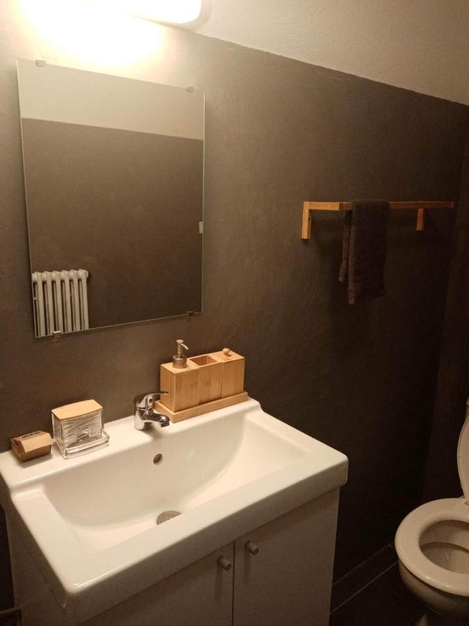 Les P'Tites Pistes Bed & Breakfast Chaux-des-Pres Exterior photo